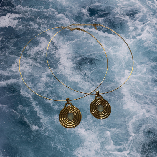 Breeze Choker Necklace