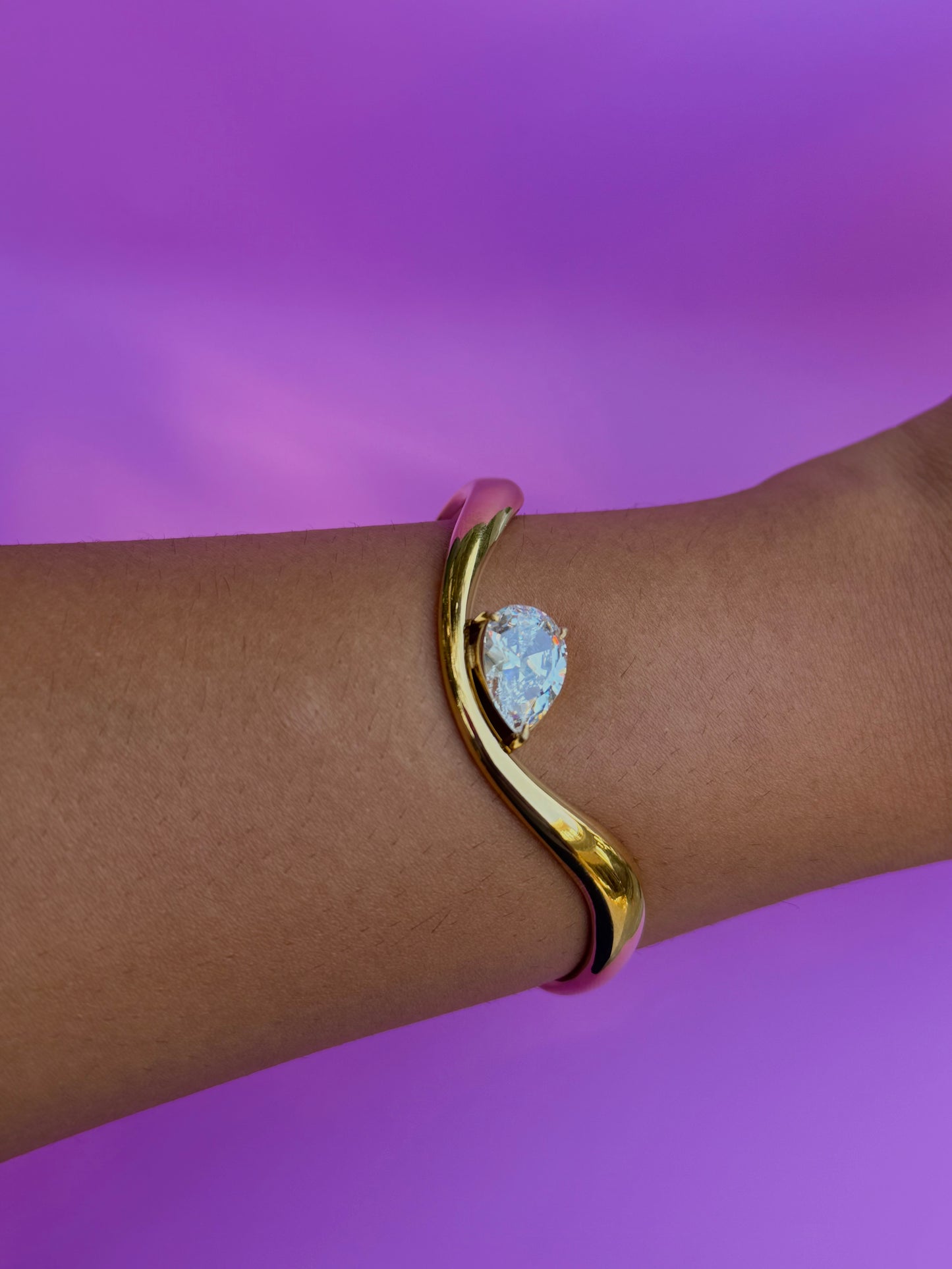 The Sola Bracelet
