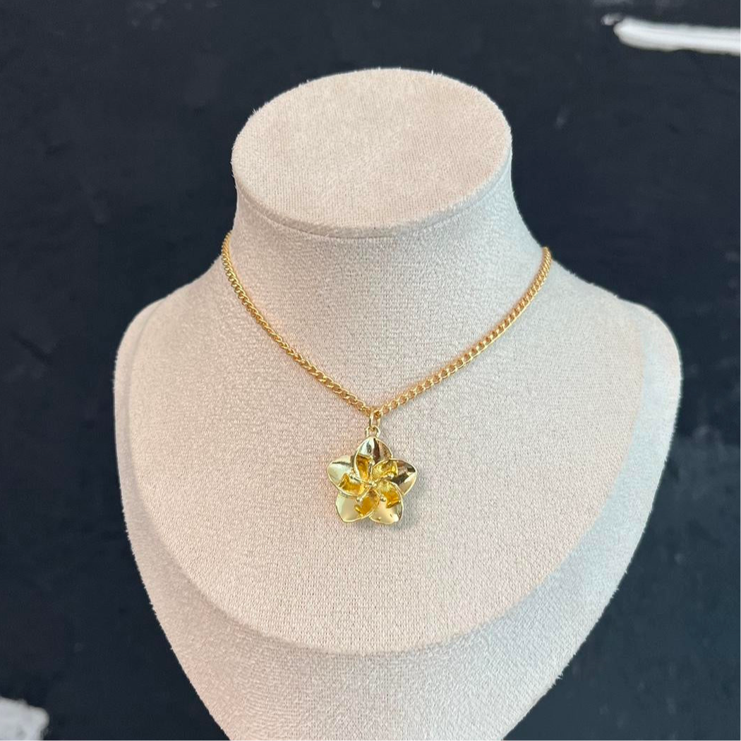 Hibiscus Necklace