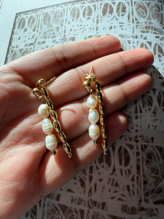 Lyra Earrings